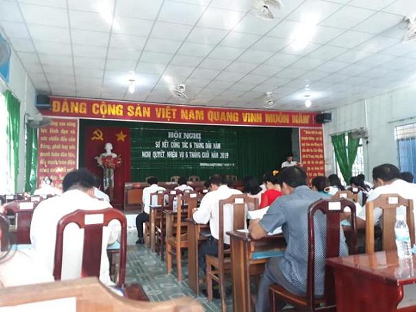 Hội nghị sơ kết công tác 6 tháng đầu năm Nghị quyết, nhiệm vụ 6 tháng cuối năm 2019 xã Vĩnh Phong