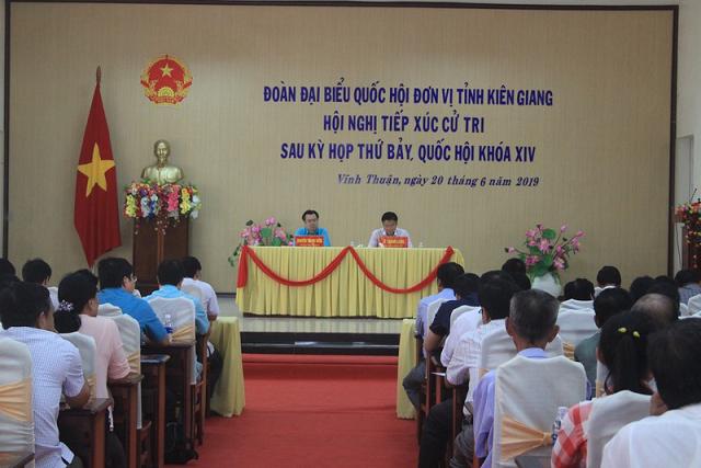 Ngày 24 tháng 9 năm 2019, đại biểu Quốc hội tiếp xúc cử tri trên địa bàn xã Vĩnh Bình Nam