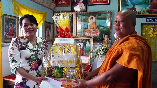 Lễ Sen Đôn Ta của đồng bào dân tộc Khmer tổ chức trên tinh thần “đoàn kết, phấn khởi, an toàn và tiết kiệm”