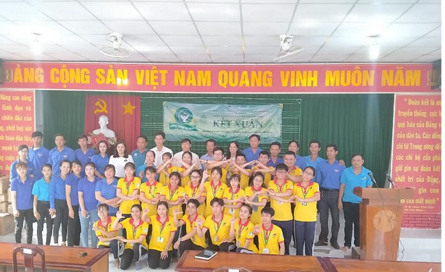 Lễ đón nhận sinh viên trường đại học mở TP Hồ Chí Minh về địa phương tình nguyện năm 2020